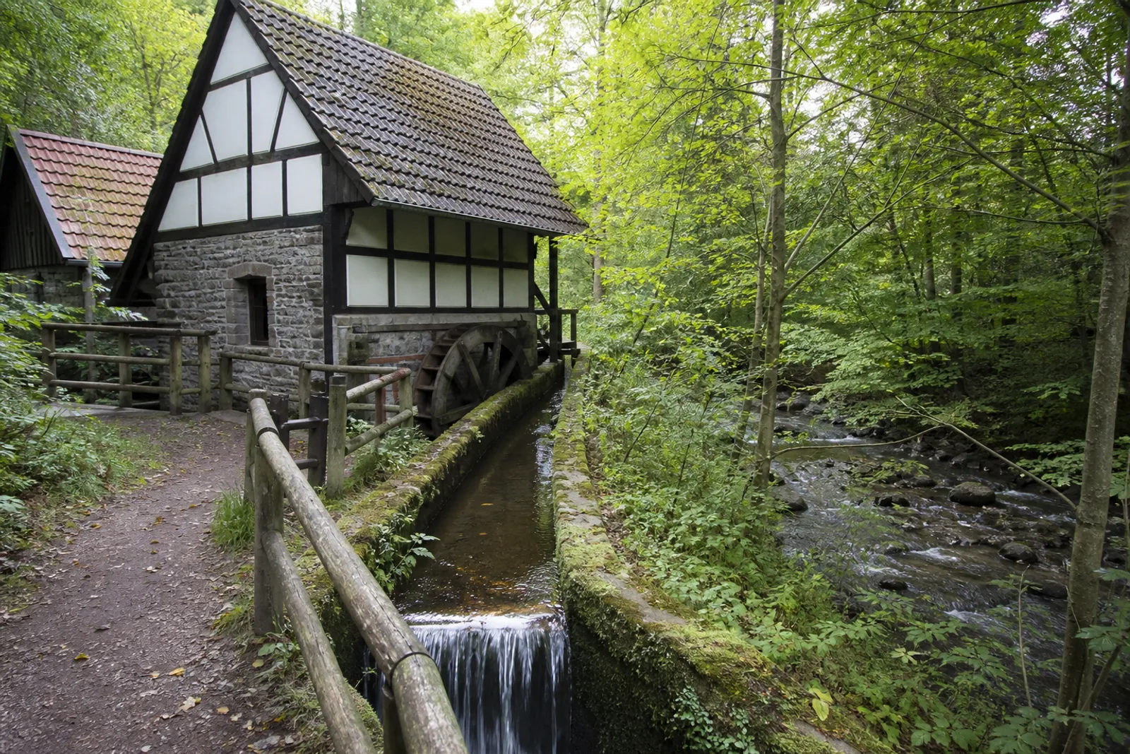 historische Mühle im Burscheider Bachtal