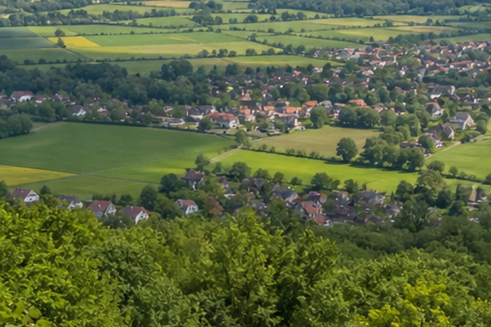Hüllhorst: Blick vom Wiehengebirge über Hüllhorst
