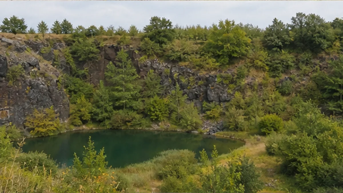 Ehemaliger Steinbruch am Dächelsberg